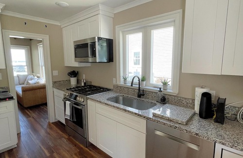 Chincoteague House | Sunset View - 4BR Water Front -Water Access, Gazebo, fire pit LINENS INCLUDED