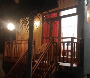 Tangalle Ski Chalet | Sunset view cabana