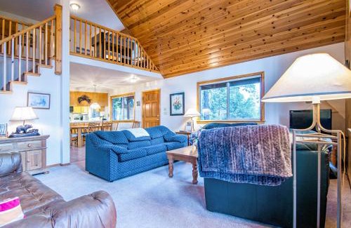 Arnold House | Sunset View Chalet