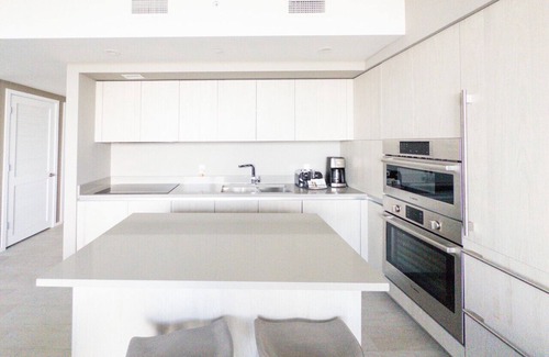 Hollywood South Central Beach Condo | SUNSET VIEWS|BEACH ACCESS|AMAZING AMENITIES