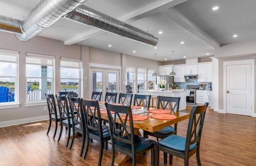 Rockport House | Sunset Views | Private Pool & Hot Tub | Outdoor Kitchen | Boat Lift | Ice Maker