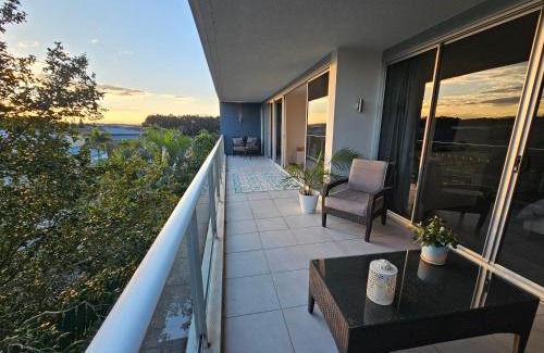 Gold Coast Apartment | Sunset Views - Spacious Getaway