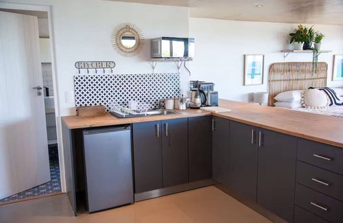 Scarborough Apartment | + Sunset Villa for 2 Apartment +