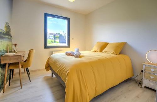 Boulazac-Isle-Manoire Villa | Sunset villa