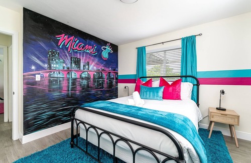 Pembroke Pines House | Sunset Villa, Miami Vice 3BD/2BA, 9 Mi to Beach