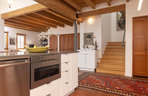 Northeast Santa Fe Condo | Sunset Villa- Off Artist Road and Bishops's Lodge.