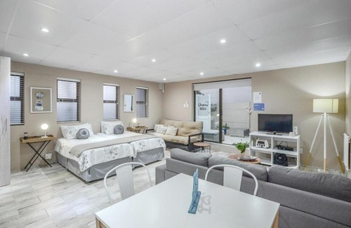 Yzerfontein Apartment | Sunset Villa Studio