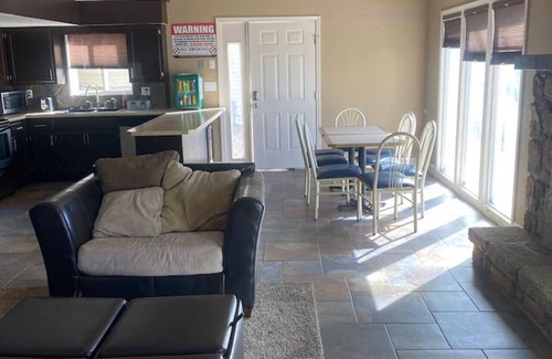 Lake Ozark House | Sunset-VIP Bachelor/Bachelorette party packages!