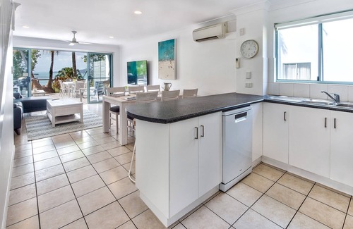 Hamilton Island Apartment | Sunset Waters 12 on Hamilton Island by Hamorent