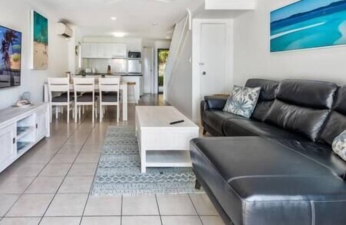 Hamilton Island Apartment | Sunset Waters 12 on Hamilton Island by Hamorent
