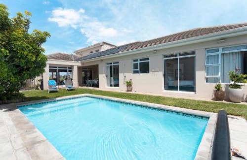 Cape Town Villa | Sunset Westchester Villa