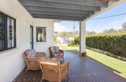Geographe House | SUNSETS BY THE BAY - At the Beach in Busselton