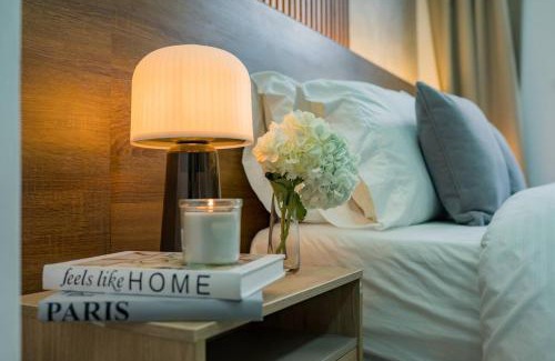 El Tesoro Apartment | Sunsets on the 14th Floor - 5 minutes from Provenza Medellin