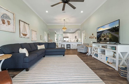 Fort Morgan Pines House | Sunsets, serenity, and salty air - welcome to paradise!