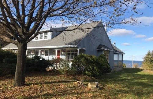 Egg Harbor House | Sunsets-Waterfront-5Star-Trails-Kayaks-bath towels! Egg Harbor - Winter Escape!