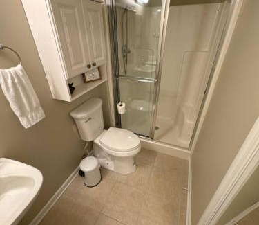 Jasper House | SunsetViews - Screened Porch