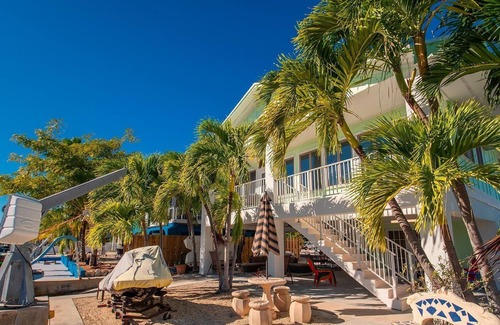 Cutthroat Harbor Estates House | Sunshine 23: Dog-friendly, canalfront on Cudjoe Key