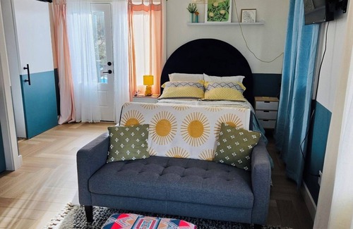 Veterans Park Apartment | Sunshine Club in highly desirable North End - Close to Downtown and Greenbelt!