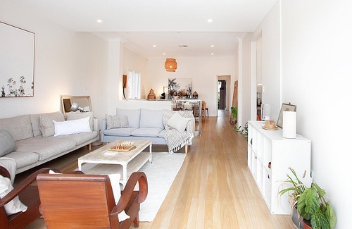 Coogee House | Sunshine Coogee (IH) - Calming five bedroom house with stunning sundeck.