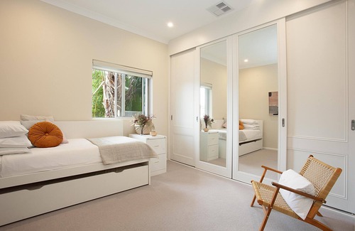 Coogee House | Sunshine Coogee (IH) - Calming five bedroom house with stunning sundeck.