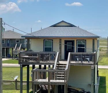 Surfside Beach House | Sunshine DayDream by SurfBreakLLC