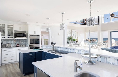 Pine Knoll Shores House | Sunshine Estate - Oceanfront House, 8BR, 5BA, Pine Knoll Shores