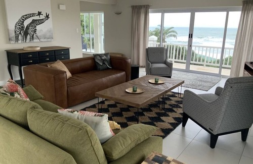 Port Alfred Villa | Sunshine Modern Retreat