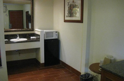 San Bernardino Hotel | Sunshine Motel