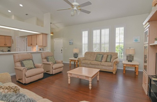 Loma Vista House | Sunshine Serenity Villa – 4BR Davenport Home with Private Pool near Disney