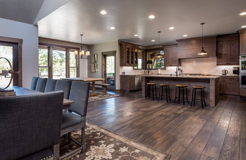 Sunriver House | Sunstone Retreat with Hot Tub, BBQ & Game Room