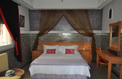Malabata House | Superb room for 5 people with pool in Tangier