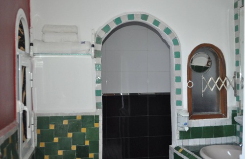 Malabata House | Superb room for 5 people with pool in Tangier