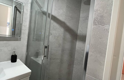 Poudrette - Les Brosses Apartment | Super 4 Rooms refurbished