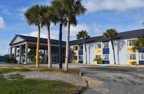 Biloxi Hotel | Super 8 by Wyndham Biloxi
