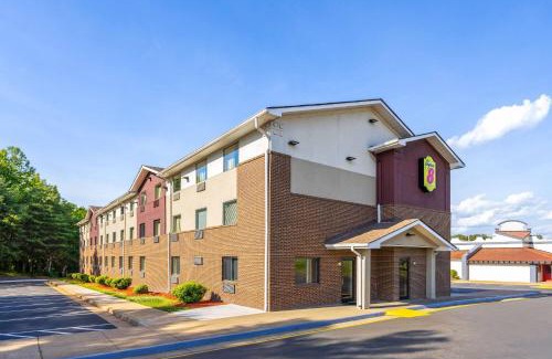 North Chesterfield Hotel | Super 8 by Wyndham Richmond Midlothian Turnpike