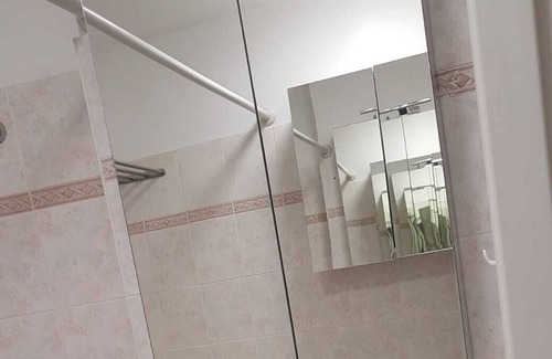 Liberation Apartment | Super Appartement Avec Grande Terrasse Pour 4 Personnes