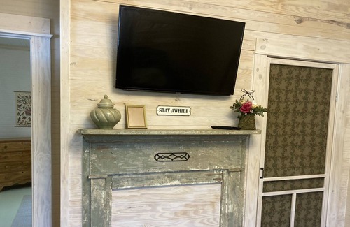 Sweetwater House | Super charming home in Sweetwater