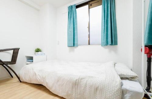 Sennichimae Apartment | Super close to Dotonbori! Great location room#402