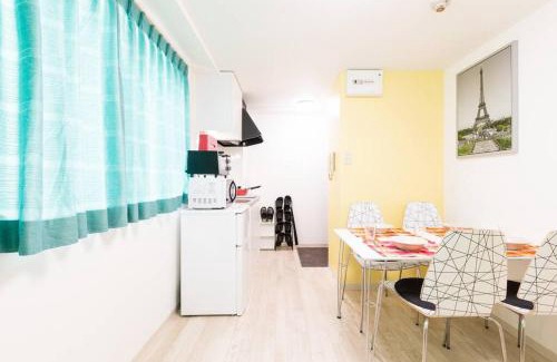 Sennichimae Apartment | Super close to Dotonbori! Great location room#602