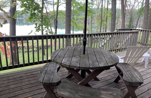 Amherst Junction House | Super-Comfortable House on Super-Clean Sunset Lake