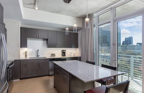 Civic District Resort | Super convenient location in Austin