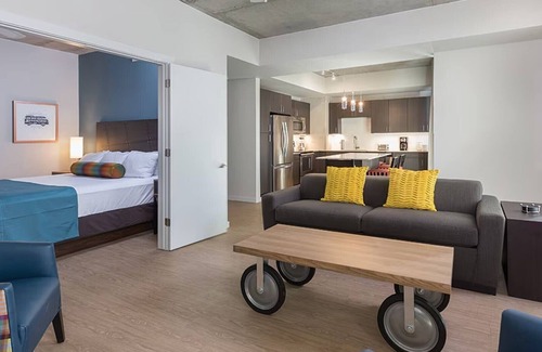 Civic District Resort | Super convenient location in Austin