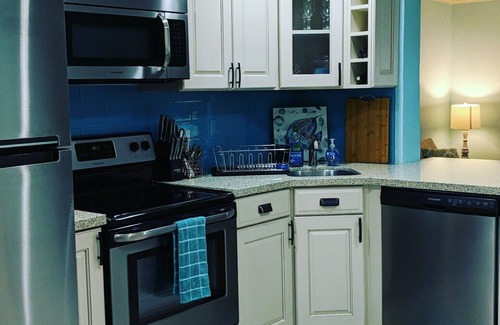 Ormond-by-the-Sea House | Super Cute Beach Home *Recommended* Casa Azalea