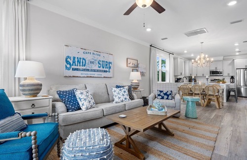 Cape San Blas House | Super Cute House on the Cape - Walk to Beach - Dog Friendly!