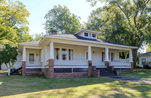 Starkville House | Super Cute Studio - New 2023 Football Rates!