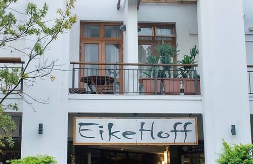 Stellenbosch Central Apartment | Super Cute Apartment in most loved Church Street - walk to restaurants