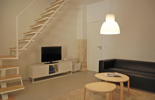 Santa Lucia House | Super FilinonaSuite offer at the gates of Ortigia. Fiber free and self check-in.