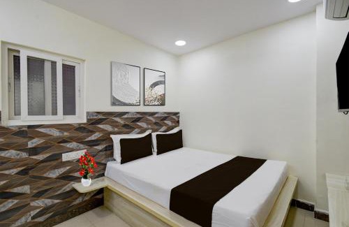 Begumpet Hotel | Super Hotel O Saibaba Temple Chintal Formerly Himagiri Luxury Room