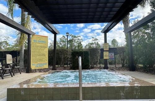 Florida Central Atlantic Coast House | Super Lux 4BR Townhouse - 1 Mile from Disney World- Resort Pool & Jacuzzi , Gym, with Enchanted Garden
