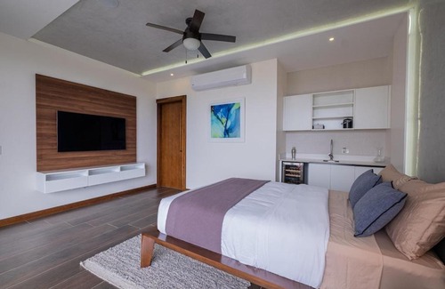 Jaco Villa | Super Lux Private Smart Home at the Beach and Jungle